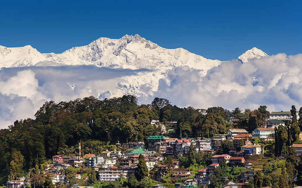 Gangtok Darjeeling tour packages from Delhi